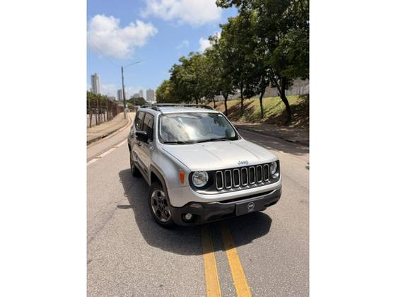 JEEP RENEGADE 2.0 16V TURBO DIESEL SPORT 4P 4X4 AUTOMÁTICO JEEP RENEGADE 2.0 16V TURBO DIESEL SPORT 4P 4X4 AUTOMÁTICO